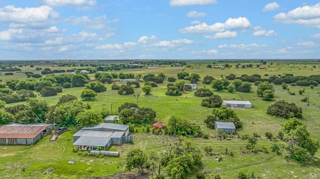 271 County Road 3440, Clifton, TX 76634