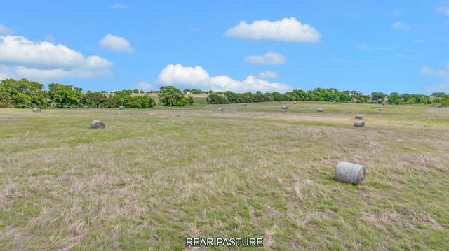 271 County Road 3440, Clifton, TX 76634