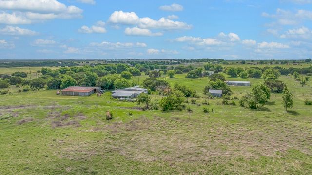 271 County Road 3440, Clifton, TX 76634