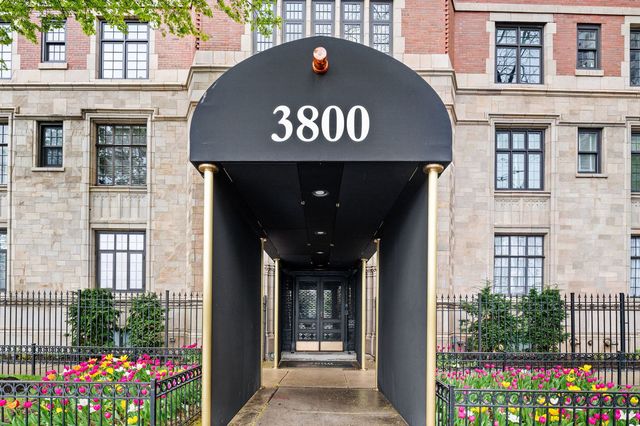 3800 N Lake Shore Drive 3G, Chicago, IL 60613