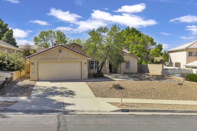 4509 Waynesboro Road NW, Albuquerque, NM 87120