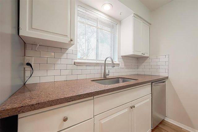 15726 Sea Liner Dr, Houston, TX 77062