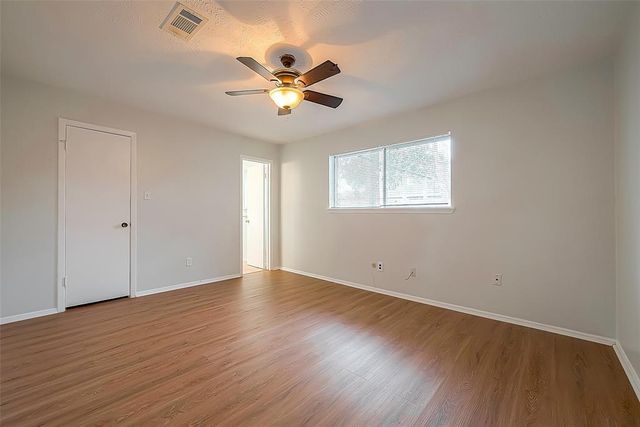 15726 Sea Liner Dr, Houston, TX 77062