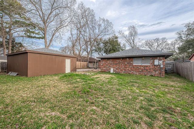 15726 Sea Liner Dr, Houston, TX 77062
