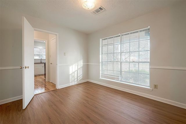 15726 Sea Liner Dr, Houston, TX 77062