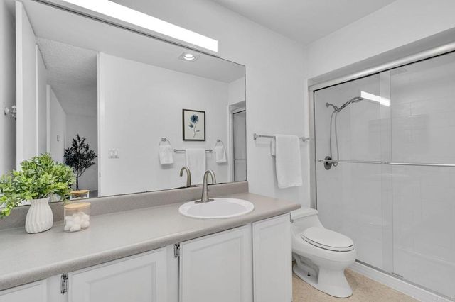 3050 Rue D'Orleans 421, San Diego, CA 92110