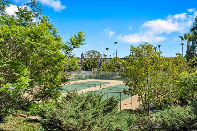 3050 Rue D'Orleans 421, San Diego, CA 92110