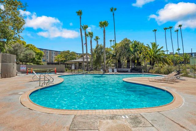 3050 Rue D'Orleans 421, San Diego, CA 92110