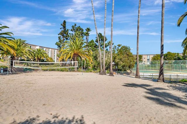 3050 Rue D'Orleans 421, San Diego, CA 92110