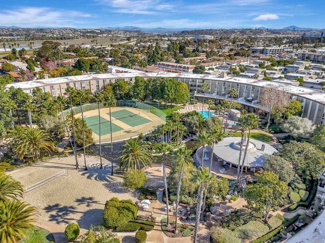 3050 Rue D'Orleans 421, San Diego, CA 92110