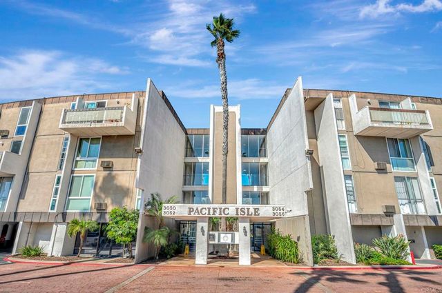 3050 Rue D'Orleans 421, San Diego, CA 92110