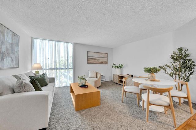 3050 Rue D'Orleans 421, San Diego, CA 92110