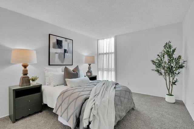 3050 Rue D'Orleans 421, San Diego, CA 92110