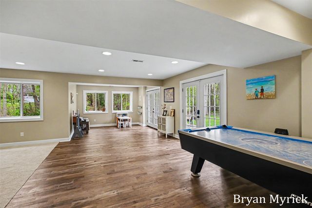 3355 Palmer Drive, Saugatuck, MI 49453