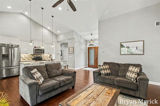 3355 Palmer Drive, Saugatuck, MI 49453