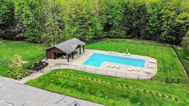 3355 Palmer Drive, Saugatuck, MI 49453