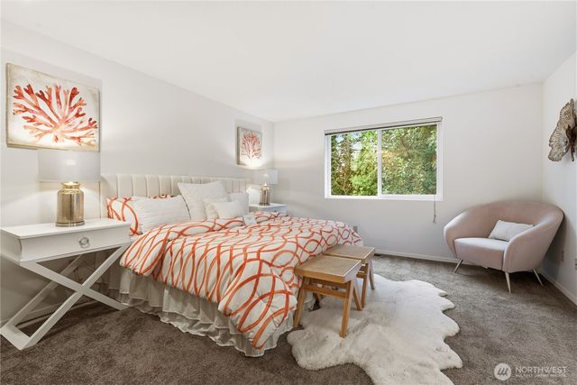 13033 25th Avenue NE, Seattle, WA 98125