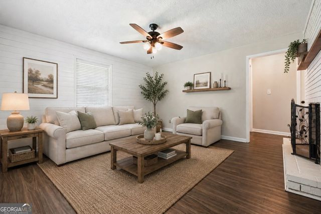 4324 Worth Street NW, Acworth, GA 30101