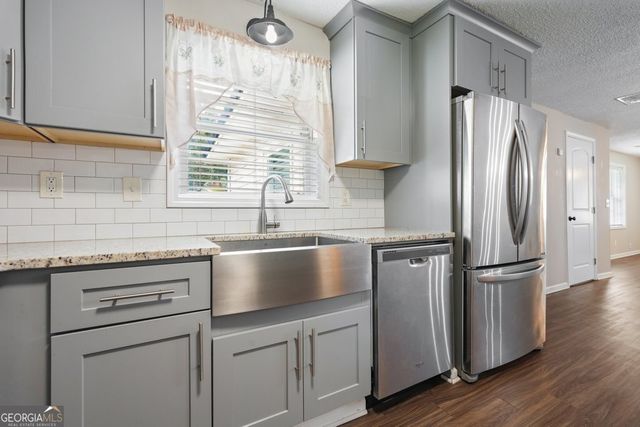 4324 Worth Street NW, Acworth, GA 30101