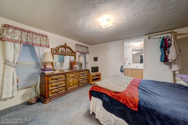 2122 W WINDERMERE AVE, Coeur D'alene, ID 83815