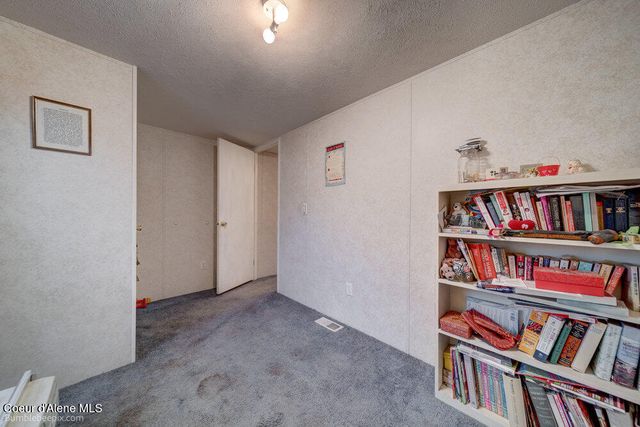 2122 W WINDERMERE AVE, Coeur D'alene, ID 83815