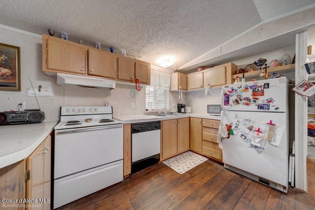 2122 W WINDERMERE AVE, Coeur D'alene, ID 83815