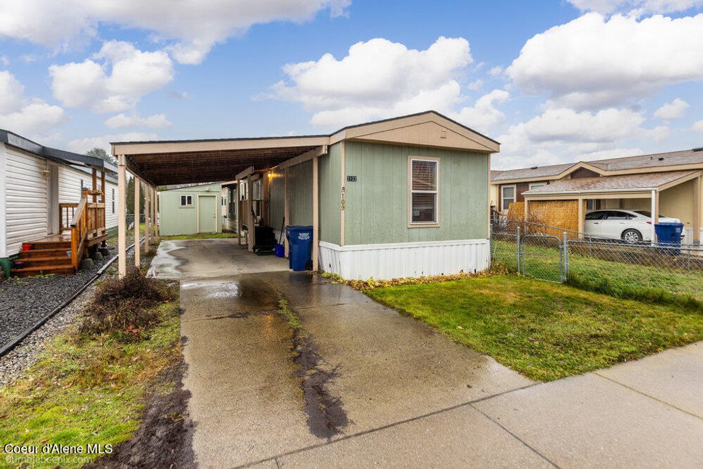 2122 W WINDERMERE AVE, Coeur d'Alene, ID 83815 photo 2