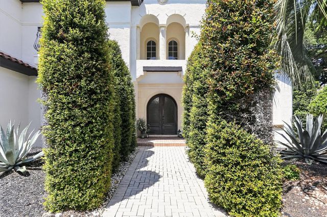 8826 SOUTHERN BREEZE DRIVE, Orlando, FL 32836