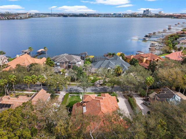 8826 SOUTHERN BREEZE DRIVE, Orlando, FL 32836