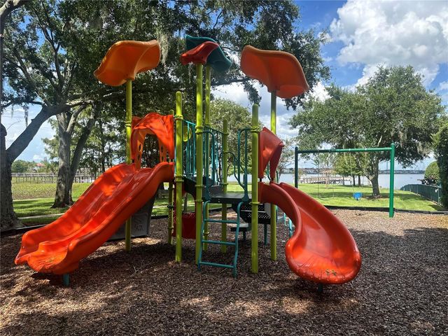 8826 SOUTHERN BREEZE DRIVE, Orlando, FL 32836