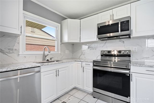 5777 Jassamine Drive, Dayton, OH 45449