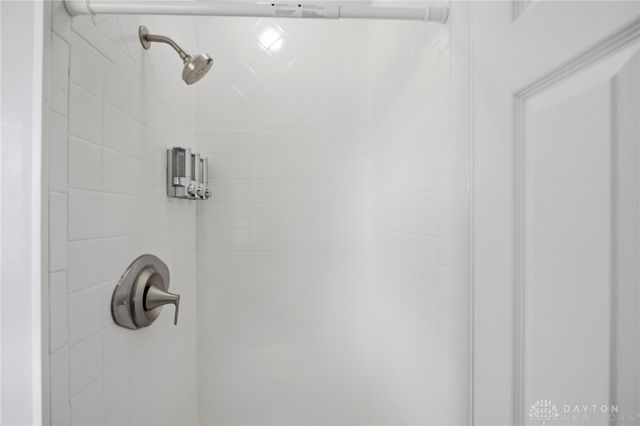 5777 Jassamine Drive, Dayton, OH 45449