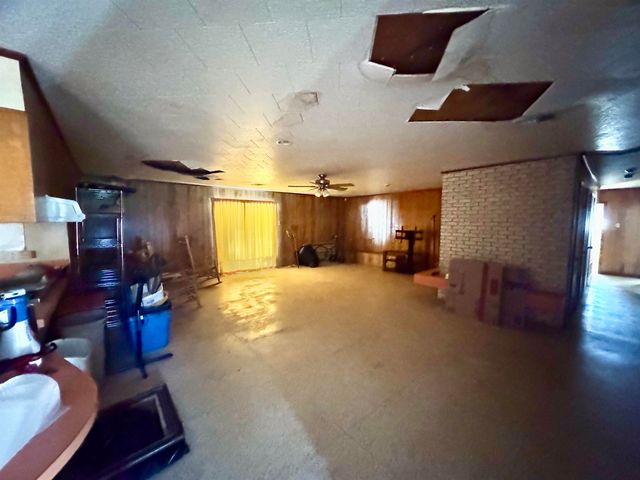 100 Leger St, Montegut, LA 70377