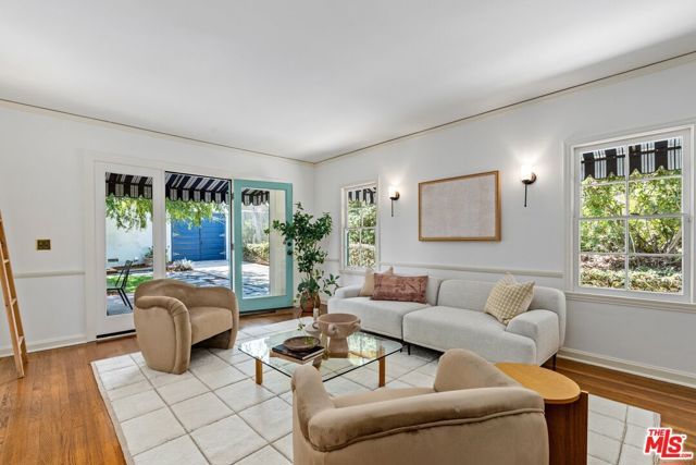 150 Arlington Drive, Pasadena, CA 91105