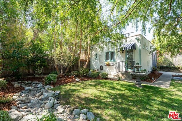 150 Arlington Drive, Pasadena, CA 91105