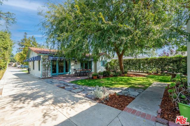 150 Arlington Drive, Pasadena, CA 91105