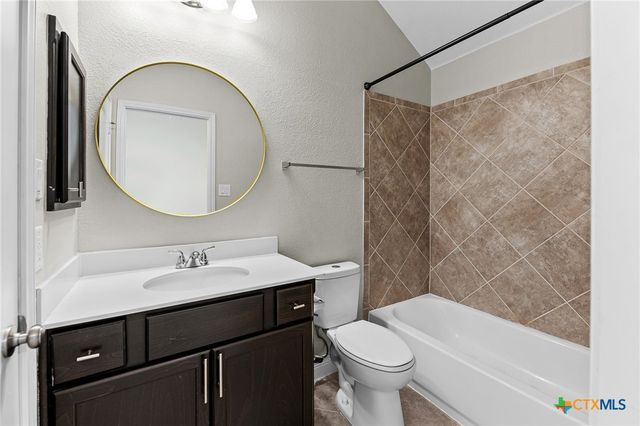 217 Serrano Street, Georgetown, TX 78628