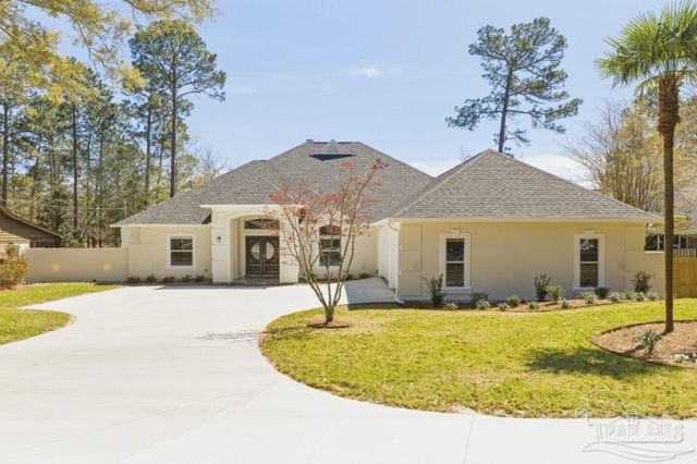 5052 Roland Rd, Pace, FL 32571