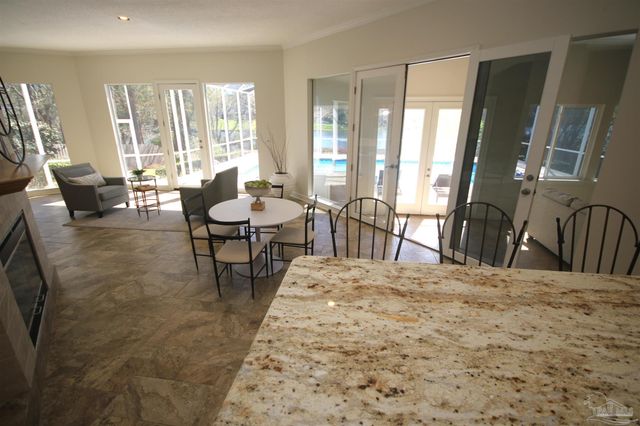 5052 Roland Rd, Pace, FL 32571