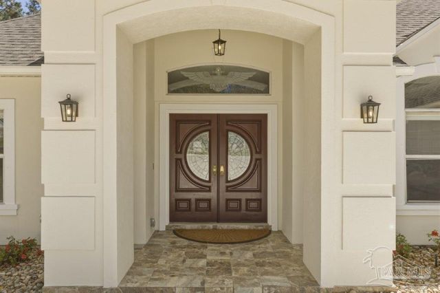 5052 Roland Rd, Pace, FL 32571