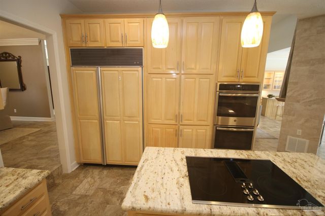 5052 Roland Rd, Pace, FL 32571