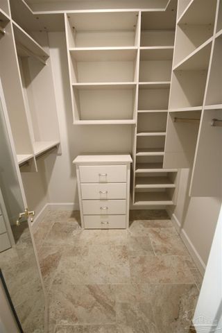 5052 Roland Rd, Pace, FL 32571