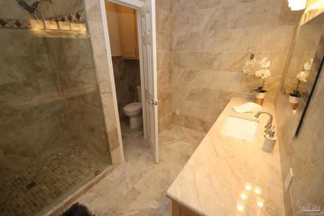 5052 Roland Rd, Pace, FL 32571