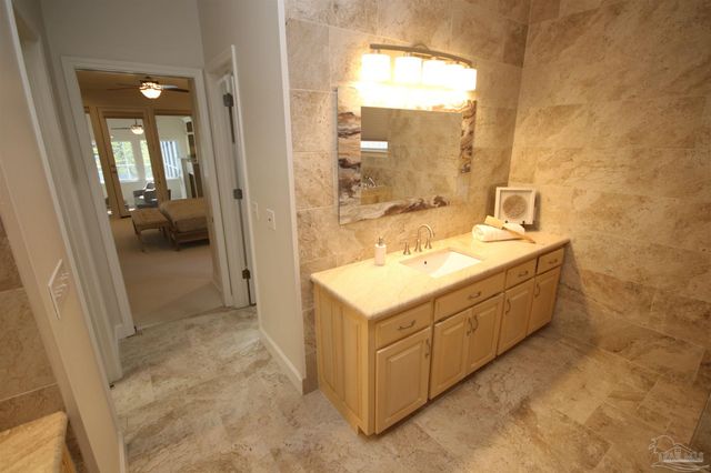 5052 Roland Rd, Pace, FL 32571