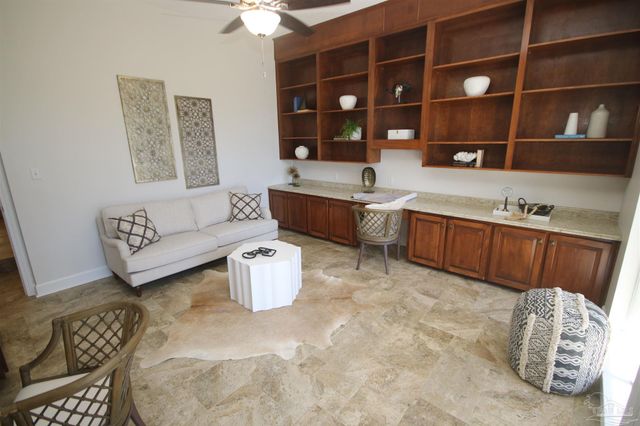 5052 Roland Rd, Pace, FL 32571