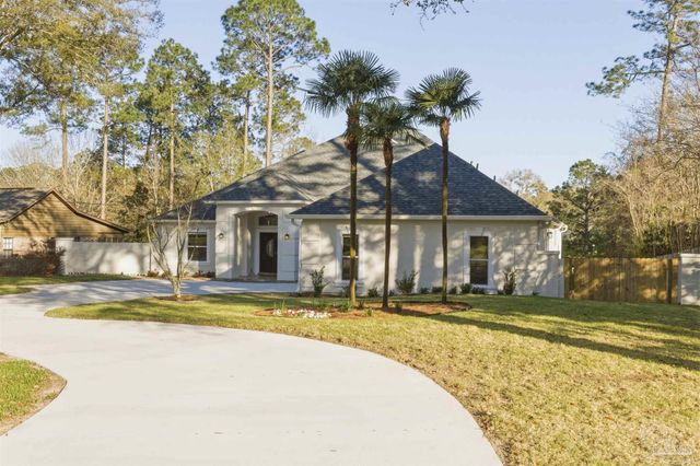 5052 Roland Rd, Pace, FL 32571