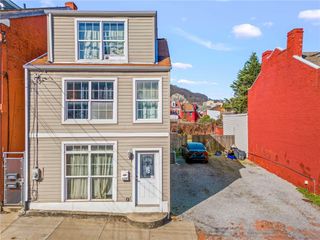 120 S 12th St, South Side, PA 15203