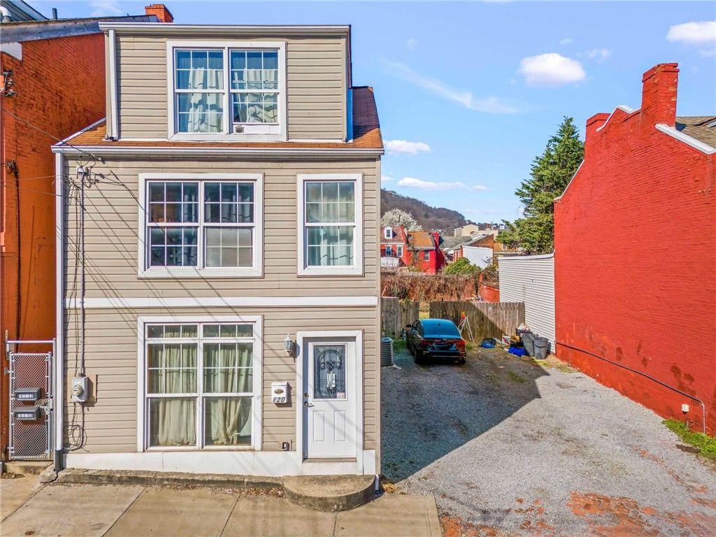 120 S 12th St, South Side, PA 15203