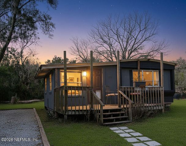 109 LAKE IDA POINT Drive, Interlachen, FL 32148