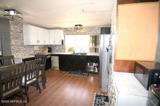 109 LAKE IDA POINT Drive, Interlachen, FL 32148